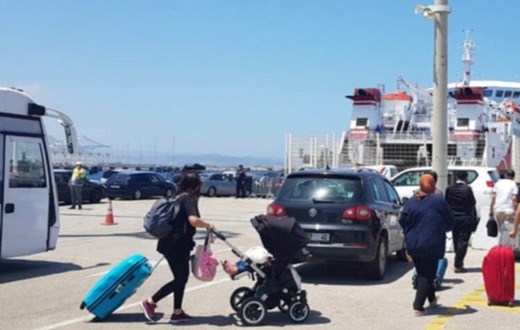 أكثر من 731 ألف مسافر يعبرون موانئ المغرب وإسبانيا خلال يناير وفبراير المنصرمين أكثر من 731 ألف مسافر يعبرون موانئ المغرب وإسبانيا خلال يناير وفبراير المنصرمين