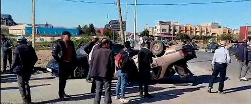 حادثة سير خطيرة تخلف جريحين وخسائر مادية بزايو حادثة سير خطيرة تخلف جريحين وخسائر مادية بزايو