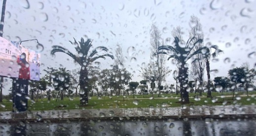 تساقطات مطرية ورياح قوية بالمملكة غدا الجمعة تساقطات مطرية ورياح قوية بالمملكة غدا الجمعة