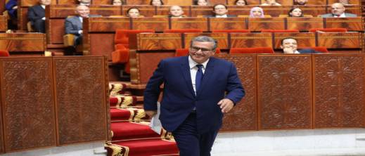 مقترح قانوني.. حظر ممارسة الأنشطة التجارية للمسؤولين في فترة مهامهم مقترح قانوني.. حظر ممارسة الأنشطة التجارية للمسؤولين في فترة مهامهم