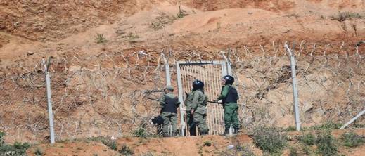 توقيف شاب متورط في التحريض على اقتحام سياج المدينة المحتلة توقيف شاب متورط في التحريض على اقتحام سياج المدينة المحتلة