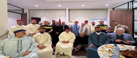 إفطار رمضاني بأمستردام يجمع مغاربة هولندا إفطار رمضاني بأمستردام يجمع مغاربة هولندا