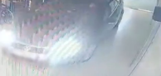 مغربي مخمور يقتحم طوارئ مستشفى باسبانيا بسيارته مغربي مخمور يقتحم طوارئ مستشفى باسبانيا بسيارته