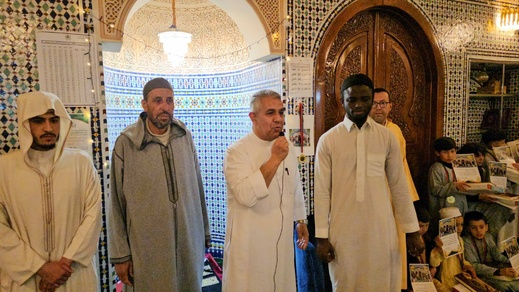 المجلس العلمي يشرف على حفل تتويج المشاركين في الدورة التربوية بمسجد الرضوان بالناظور الجديد المجلس العلمي يشرف على حفل تتويج المشاركين في الدورة التربوية بمسجد الرضوان بالناظور الجديد