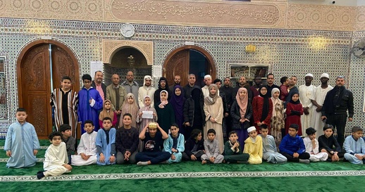 المجلس العلمي يشرف على حفل تتويج المشاركين في الدورة التربوية بمسجد الرضوان بالناظور الجديد المجلس العلمي يشرف على حفل تتويج المشاركين في الدورة التربوية بمسجد الرضوان بالناظور الجديد