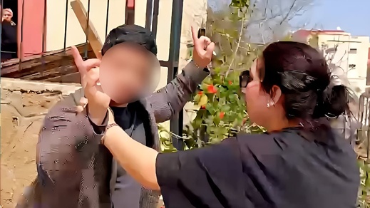 السجن سنتين للسيدة التي صفعت قائد تمارة السجن سنتين للسيدة التي صفعت قائد تمارة