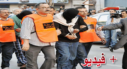 الحكم ب 100 سنة سجنا على أفراد العصابة المقنعة التي قامت بعمليات سطو بالأسلحة في الناظور الحكم ب 100 سنة سجنا على أفراد العصابة المقنعة التي قامت بعمليات سطو بالأسلحة في الناظور