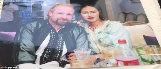 بعد وفاته في بيت زوجته المغربية.. عائلة بريطانية تبحث عن قبر ابنها في المغرب بعد وفاته في بيت زوجته المغربية.. عائلة بريطانية تبحث عن قبر ابنها في المغرب