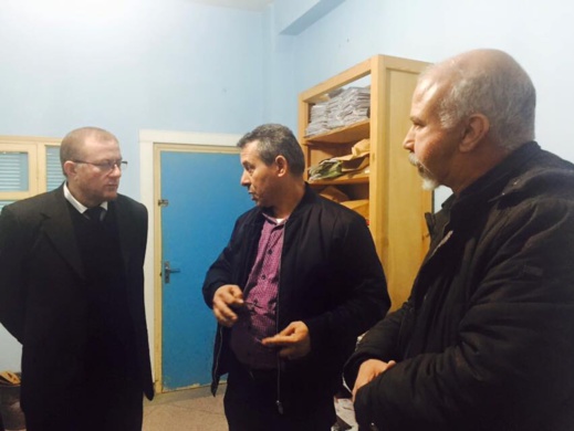 الدريوش.. الوزير المنتدب لدى وزير التجهيز والنقل في زيارة مفاجئة لمركز تسجيل السيارات بميضار الدريوش.. الوزير المنتدب لدى وزير التجهيز والنقل في زيارة مفاجئة لمركز تسجيل السيارات بميضار