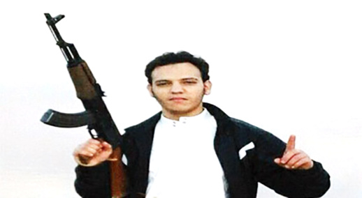 إنفراد.. هذه حكاية الشاب الذي إختفى قبل أن يظهر في سوريا رفقة الداعشيين إنفراد.. هذه حكاية الشاب الذي إختفى قبل أن يظهر في سوريا رفقة الداعشيين