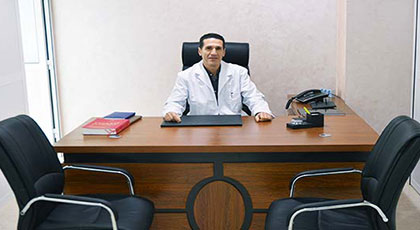 البروفيسور ابراهيم عمروني الإختصاصي في أمراض الجلد والأمراض التناسلية يفتتح عيادته الخاصة 