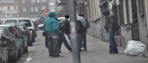 شبكات إجرامية تستغل قاصرين مغاربة في بلجيكا عبر تطبيقات مشفرة شبكات إجرامية تستغل قاصرين مغاربة في بلجيكا عبر تطبيقات مشفرة