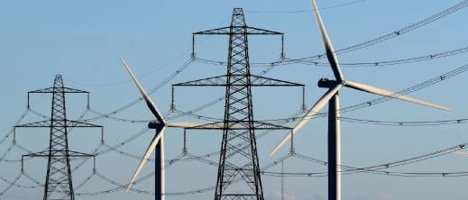 إسبانيا تستعيد الكهرباء بنسبة 99 بالمائة بعد يوم صعب إسبانيا تستعيد الكهرباء بنسبة 99 بالمائة بعد يوم صعب