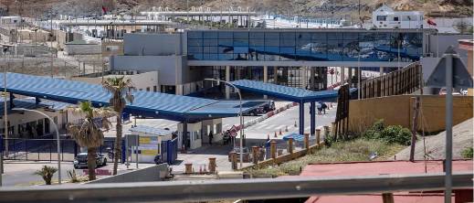 الانقطاع الكهربائي يؤجل جلسة برلمانية مصيرية حول معبر مليلية الانقطاع الكهربائي يؤجل جلسة برلمانية مصيرية حول معبر مليلية