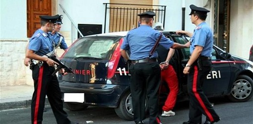 السجن لدركيين في قضية تعنيف مهاجر مغربي السجن لدركيين في قضية تعنيف مهاجر مغربي