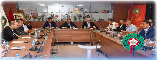 بسبب اختلالات رياضية.. الجامعة الملكية تصدر قرارات التوقيف والغرامة في حق عدد من المسؤولين بسبب اختلالات رياضية.. الجامعة الملكية تصدر قرارات التوقيف والغرامة في حق عدد من المسؤولين