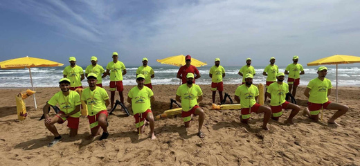 سباحون منقذون بالناظور يدقّون ناقوس الخطر: نعمل في ظروف لا تليق بمهمتنا النبيلة سباحون منقذون بالناظور يدقّون ناقوس الخطر: نعمل في ظروف لا تليق بمهمتنا النبيلة