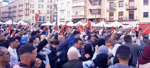 مهرجان مغربي يضيء سماء طاراغونا بمناسبة مرور 15 سنة على تأسيس قنصلية المملكة مهرجان مغربي يضيء سماء طاراغونا بمناسبة مرور 15 سنة على تأسيس قنصلية المملكة