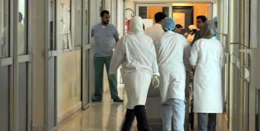 ظاهرة تنتشر حتى بالناظور.. شبكة تندد باحتجاز المصحات الخاصة للمرضى بسبب الفواتير ظاهرة تنتشر حتى بالناظور.. شبكة تندد باحتجاز المصحات الخاصة للمرضى بسبب الفواتير