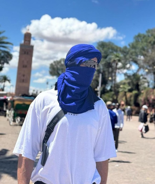 منير المحمدي يختار وجهة عالمية لقضاء عطلته الفاخرة منير المحمدي يختار وجهة عالمية لقضاء عطلته الفاخرة