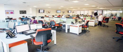 قانون فرنسي جديد يهدد آلاف العمال المغاربة قانون فرنسي جديد يهدد آلاف العمال المغاربة