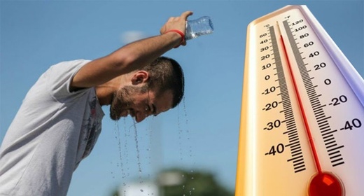 نشرة إنذارية.. موجة حر تصل إلى 42 درجة تجتاح المملكة لأربعة أيام نشرة إنذارية.. موجة حر تصل إلى 42 درجة تجتاح المملكة لأربعة أيام