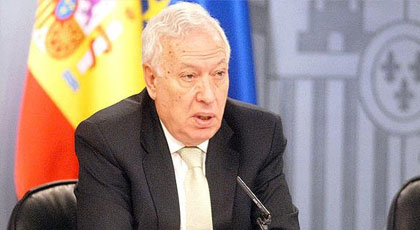 وزير الخارجية الاسباني يؤكد لسكان مليلية أنه سيجري محادثات مع المغرب لتخليصهم من القاصرين المغاربة وزير الخارجية الاسباني يؤكد لسكان مليلية أنه سيجري محادثات مع المغرب لتخليصهم من القاصرين المغاربة