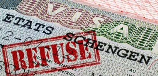 حماية المستهلك تلجأ إلى القضاء لاستعادة رسوم "الفيزا" المرفوضة حماية المستهلك تلجأ إلى القضاء لاستعادة رسوم "الفيزا" المرفوضة