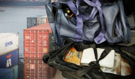 السلطات المغربية توقف موظفة بميناء أنتويرب حاولت تهريب 2.3 طن من الكوكايين السلطات المغربية توقف موظفة بميناء أنتويرب حاولت تهريب 2.3 طن من الكوكايين