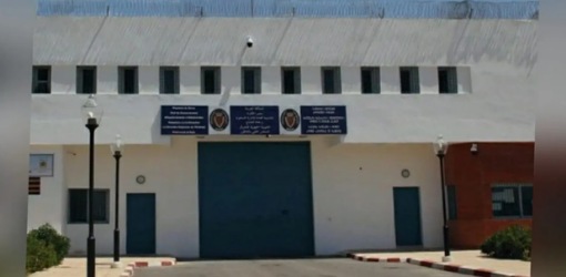 وفاة شاب من زايو داخل سجن سلوان بعد أيام من اعتقاله تخلف صدمة في صفوف أسرته ومعارفه وفاة شاب من زايو داخل سجن سلوان بعد أيام من اعتقاله تخلف صدمة في صفوف أسرته ومعارفه