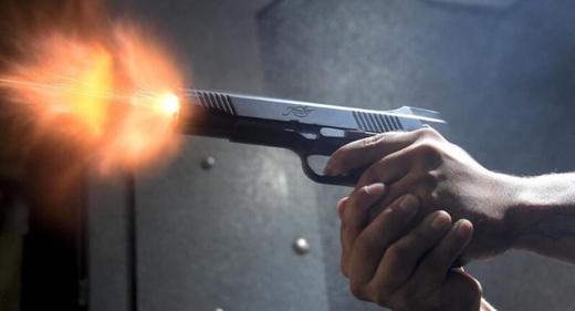 إطلاق الرصاص من سيارة ذات ترقيم أوروبي بالقرب من حاجز أمني بجرسيف إطلاق الرصاص من سيارة ذات ترقيم أوروبي بالقرب من حاجز أمني بجرسيف