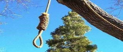 ثلاثيني معلق على شجرة يفضح صمت المعاناة في دواوير الريف ثلاثيني معلق على شجرة يفضح صمت المعاناة في دواوير الريف