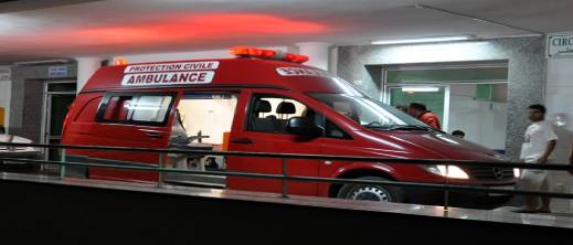 مأساة داخل مستشفى بالحسيمة.. مريض ينهي حياته من الطابق الثالث مأساة داخل مستشفى بالحسيمة.. مريض ينهي حياته من الطابق الثالث