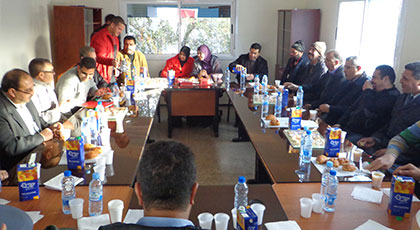 جمعية الفجر تتولى توزيع دراجات ثلاثية العجلات على مستفيدين ببني سيدال الجبل جمعية الفجر تتولى توزيع دراجات ثلاثية العجلات على مستفيدين ببني سيدال الجبل