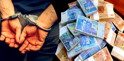 مدير مؤسسة بنكية في قلب اختلاسات طالت حسابات زبائن ونادي كروي مدير مؤسسة بنكية في قلب اختلاسات طالت حسابات زبائن ونادي كروي