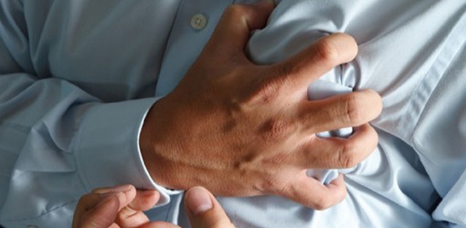 أزمة قلبية تنهي حياة رئيس جماعة بإقليم الحسيمة يوم العيد أزمة قلبية تنهي حياة رئيس جماعة بإقليم الحسيمة يوم العيد