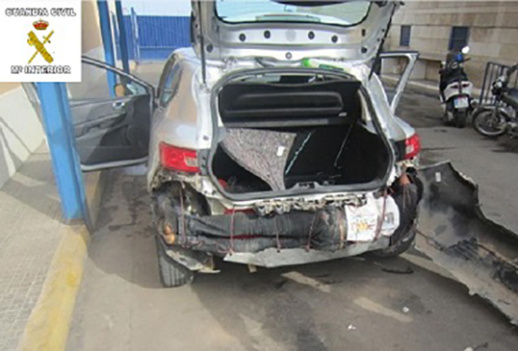 الحرس المدني الإسباني يحبط محاولة تهريب طفل إفريقي الى داخل مليلية الحرس المدني الإسباني يحبط محاولة تهريب طفل إفريقي الى داخل مليلية