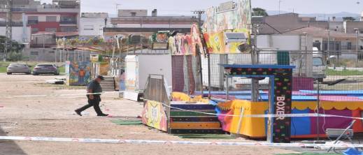 طفلة مغربية تفارق الحياة بسبب صعقة كهربائية في مهرجان إسباني طفلة مغربية تفارق الحياة بسبب صعقة كهربائية في مهرجان إسباني