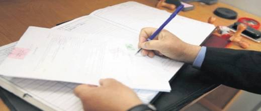 الداخلية تستنفر العمالات والجماعات لتسريع وثائق الجالية والقطع مع الداخلية تستنفر العمالات والجماعات لتسريع وثائق الجالية والقطع مع