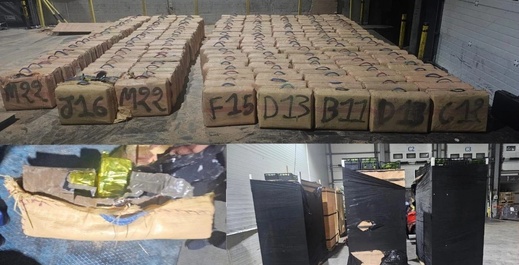 إفشال عملية تهريب 7 أطنان من الشيرا في شاحنة للنقل الدولي للبضائع إفشال عملية تهريب 7 أطنان من الشيرا في شاحنة للنقل الدولي للبضائع