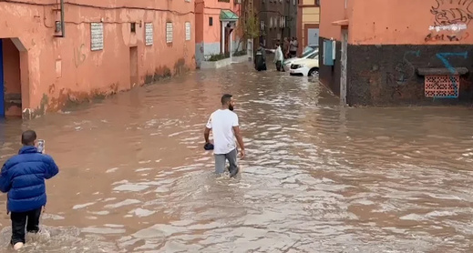 أمطار رعدية وحرارة تصل إلى 45 درجة في عدد من المناطق.. ومديرية الأرصاد تحذر المغاربة أمطار رعدية وحرارة تصل إلى 45 درجة في عدد من المناطق.. ومديرية الأرصاد تحذر المغاربة