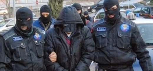 السطات الإيطالية توقف مغربيا للاشتباه في انتمائه لداعش السطات الإيطالية توقف مغربيا للاشتباه في انتمائه لداعش