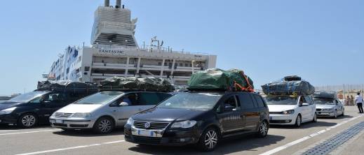 هل أصبحت السياحة في المغرب حلما مكلفا؟ أفرد من الجالية يختارون وجهات أخرى هل أصبحت السياحة في المغرب حلما مكلفا؟ أفرد من الجالية يختارون وجهات أخرى