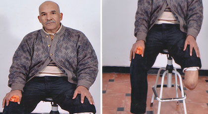 عبد العزيز ينادي القلوب الرحيم من أجل مساعدته على إعالة أسرته بعد أن أقعده المرض عبد العزيز ينادي القلوب الرحيم من أجل مساعدته على إعالة أسرته بعد أن أقعده المرض