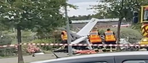 تحطم طائرة يقودها جنرال سابق ينهي حياة زوجين في فرنسا تحطم طائرة يقودها جنرال سابق ينهي حياة زوجين في فرنسا