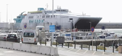 دعوة للجالية المغربية إلى الالتزام بمواقيت العبور خلال "مرحبا 2025" دعوة للجالية المغربية إلى الالتزام بمواقيت العبور خلال "مرحبا 2025"