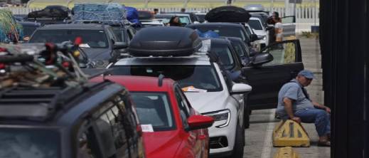 توقف الملاحة في الجزيرة الخضراء؟ إضراب محتمل يهدد أكبر جسر بحري للجالية المغربية توقف الملاحة في الجزيرة الخضراء؟ إضراب محتمل يهدد أكبر جسر بحري للجالية المغربية