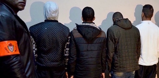 تفكيك شبكة نصب واحتيال خطيرة استهدفت ضحايا بهويات وهمية بجرسيف تفكيك شبكة نصب واحتيال خطيرة استهدفت ضحايا بهويات وهمية بجرسيف