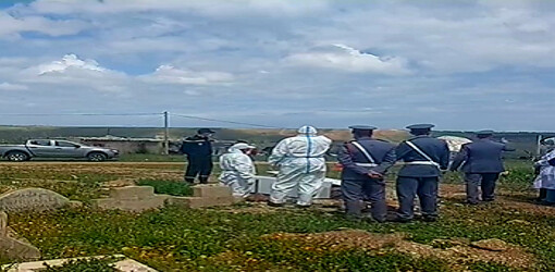 بعد 4 سنوات من دفنه.. استخراج جثة ستيني بسبب شكوك جنائية تثير الرأي العام بعد 4 سنوات من دفنه.. استخراج جثة ستيني بسبب شكوك جنائية تثير الرأي العام