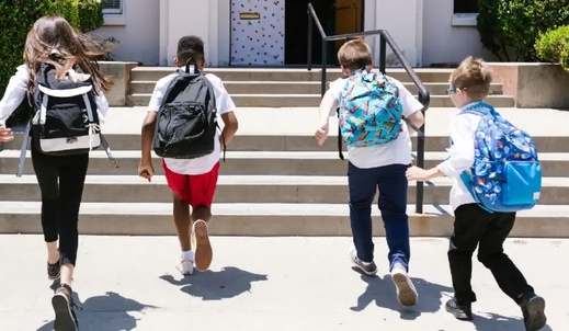 وزارة التربية تكشف عن جدول العطل المدرسية للموسم الدراسي المقبل وزارة التربية تكشف عن جدول العطل المدرسية للموسم الدراسي المقبل